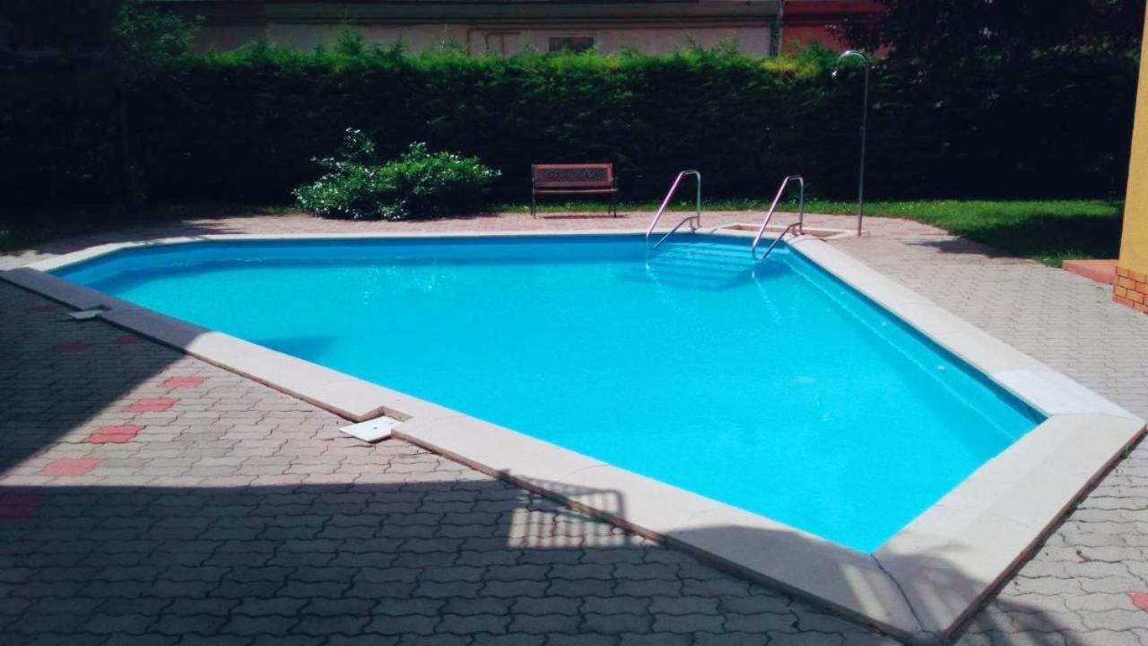 Ddb Apartman Siofok Bagian luar foto
