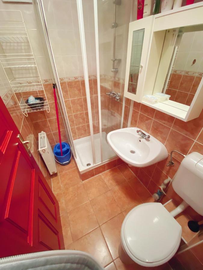Ddb Apartman Siofok Bagian luar foto